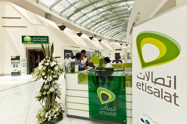 إلغاء خدمة الرسائل النصية من اتصالات الإمارات