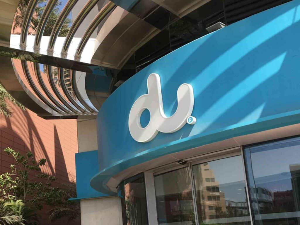 خدمة ادفع مع دو الإمارات