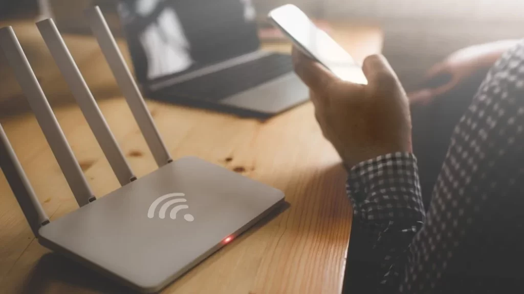 طريقة إخفاء شبكة الواي فاي عمانتل